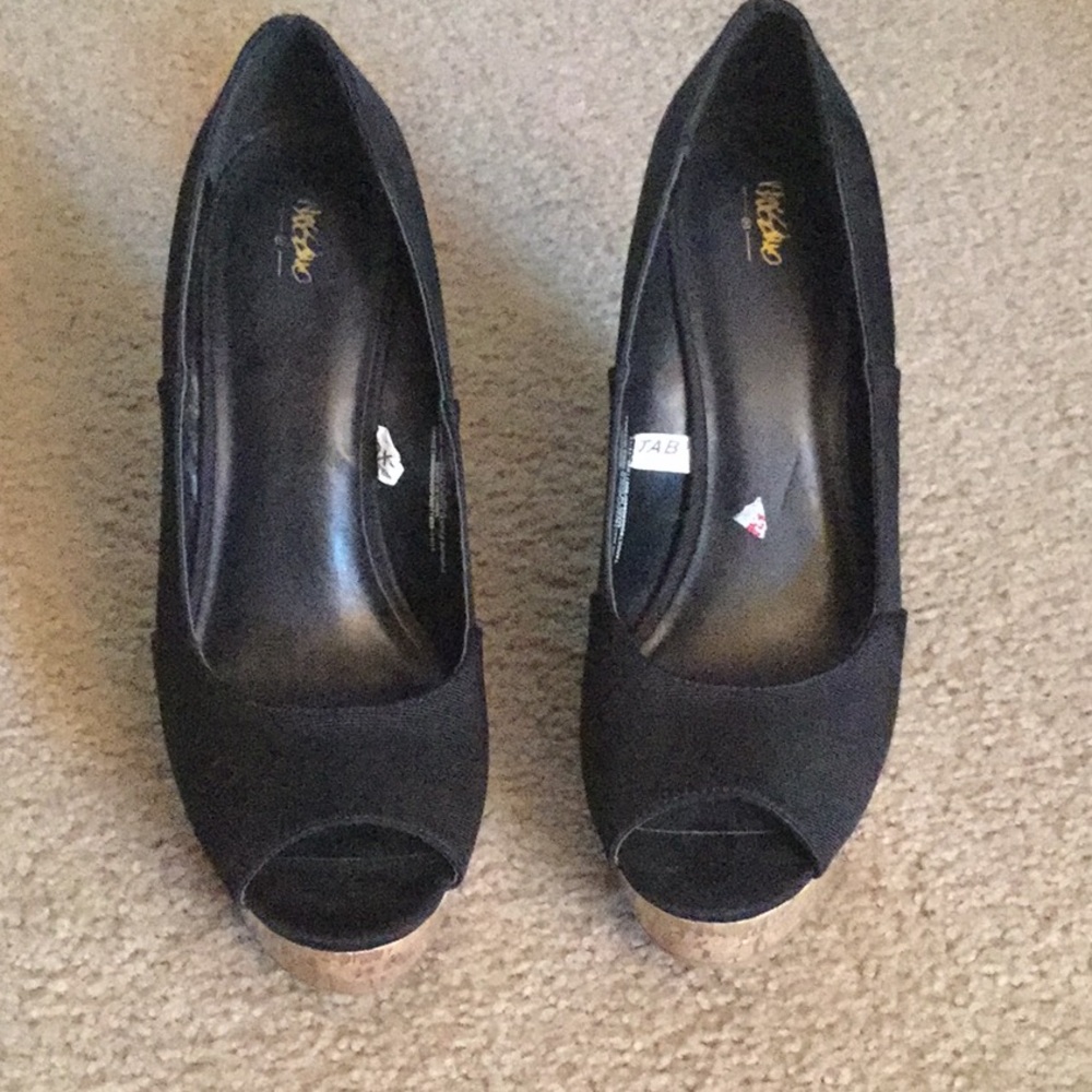 Mossimo Supply Wedged Shoes